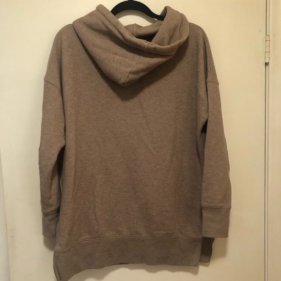 American Eagle Hoodie - Picture 3 of 4